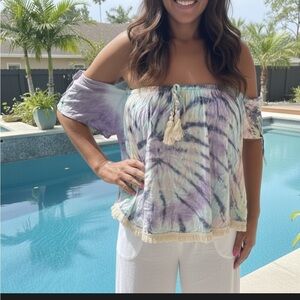 Surf Gypsy loose cold shoulder top M